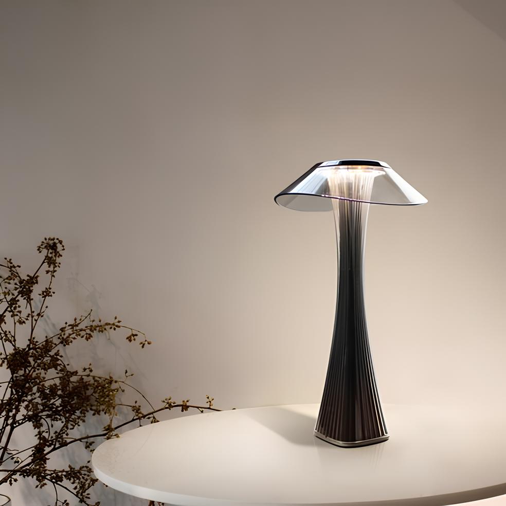 Sculpted flame lamp