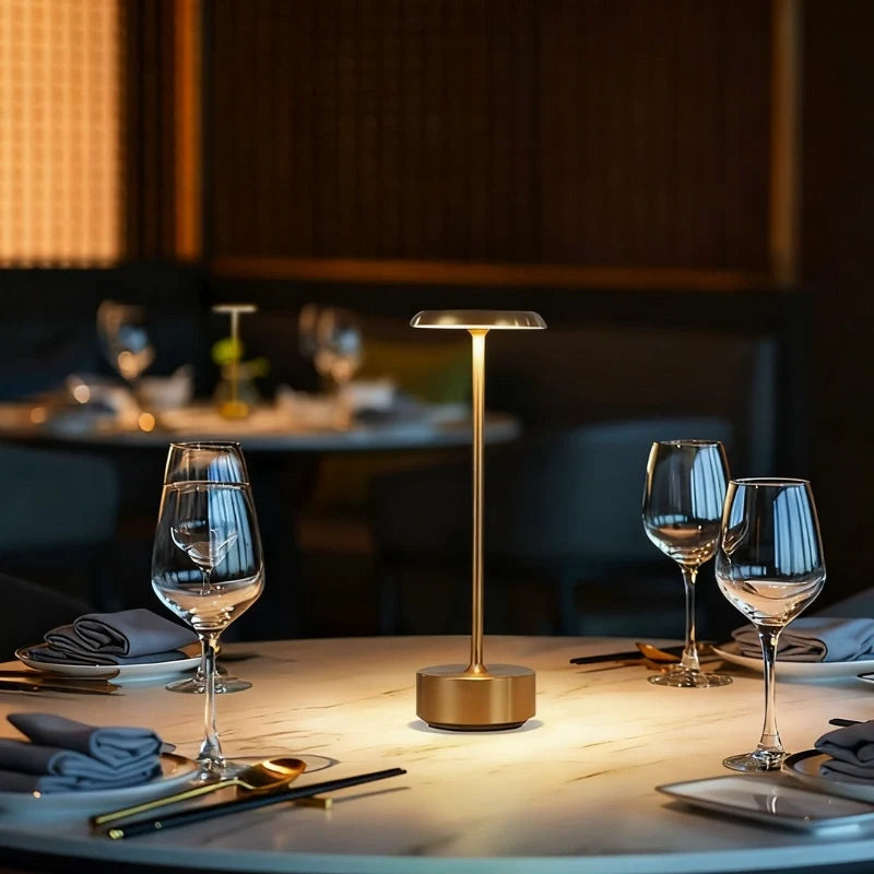 Luxora™ Lámpara de mesa