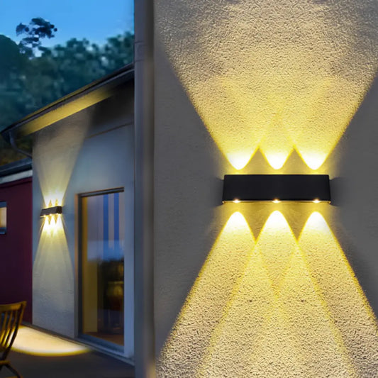Solar wall light