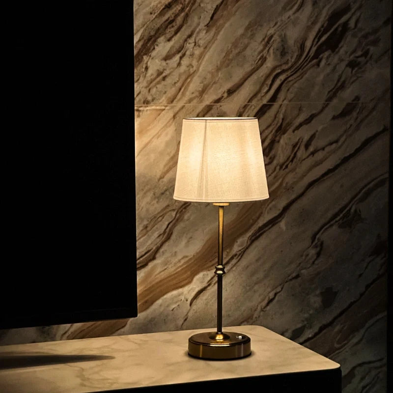 GoldenEase™ Lámpara de mesa