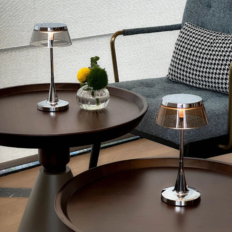 Lustra™ Lámpara de mesa