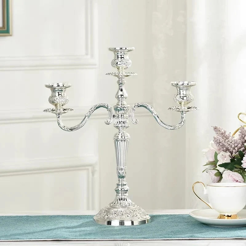GildedNocturne™ Candelabro