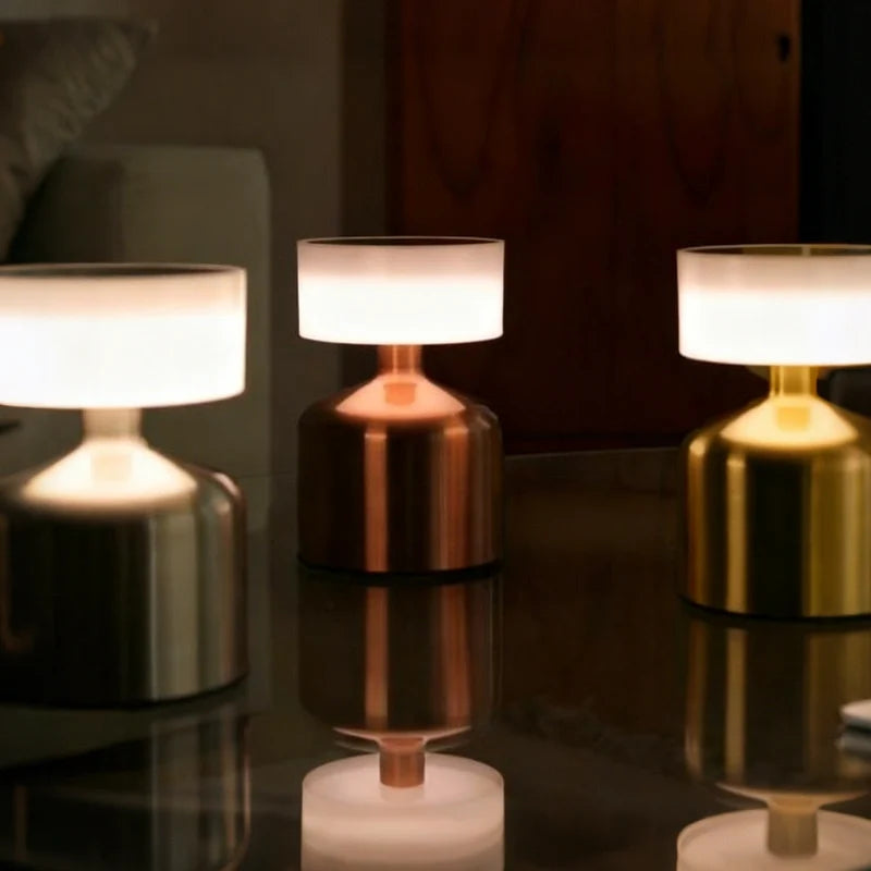 Auralis™ Lámpara de mesa