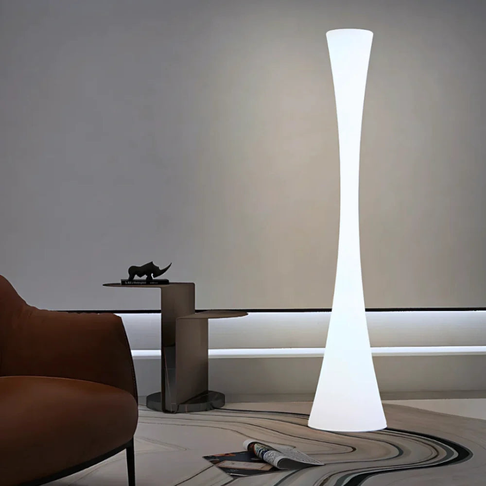 Sunspire™ Lámpara de pie