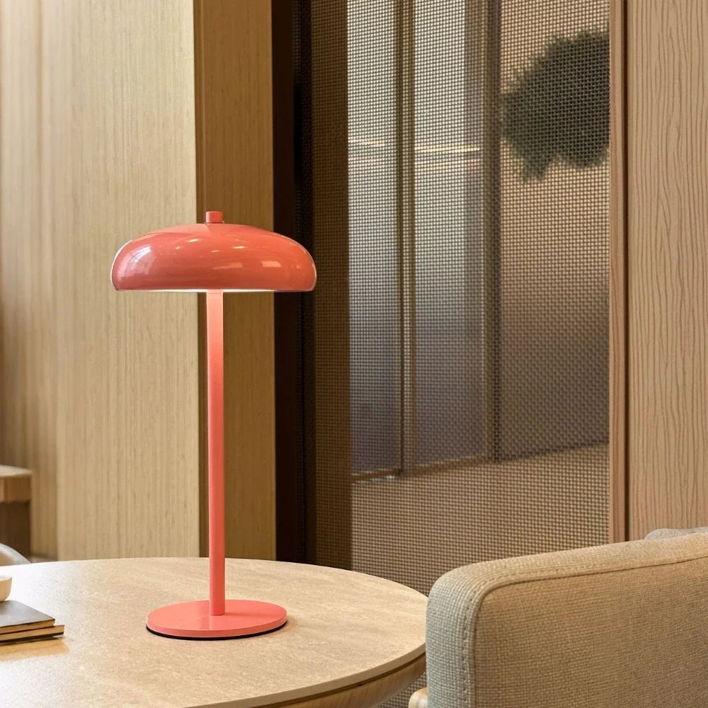 Lámpara de mesa retro elegante