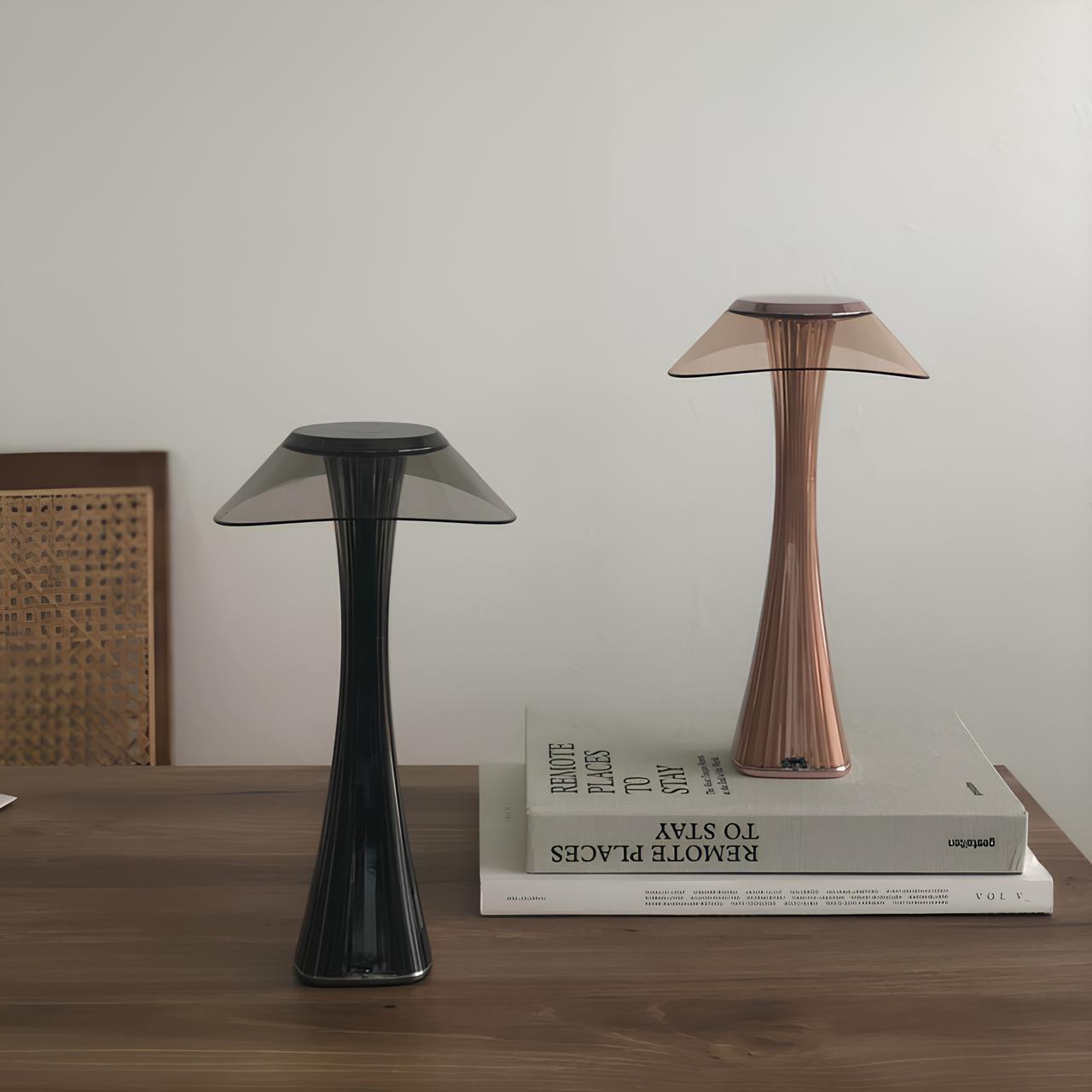 Sculpted flame lamp
