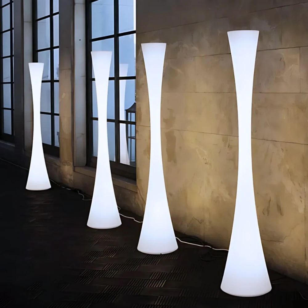 Sunspire™ Lámpara de pie