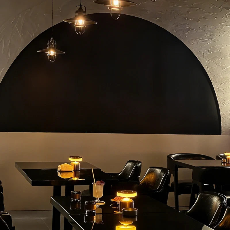 Auralis™ Lámpara de mesa