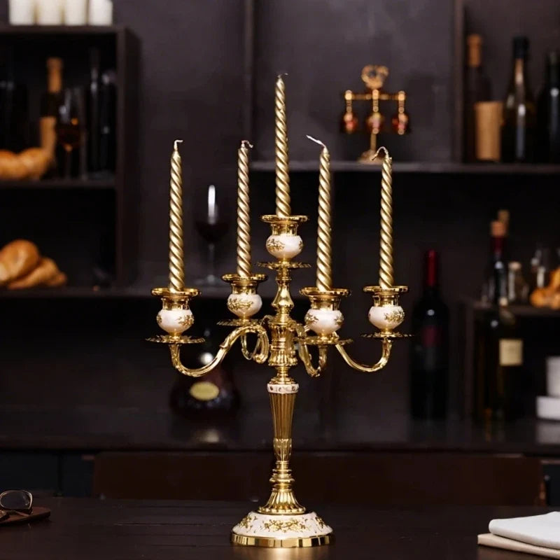 GildedNocturne™ Candelabro