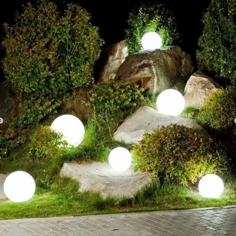 Lámpara esférica de jardín