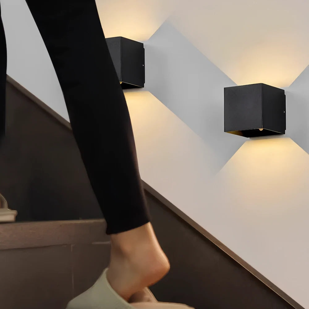 Adjustable Wall Light