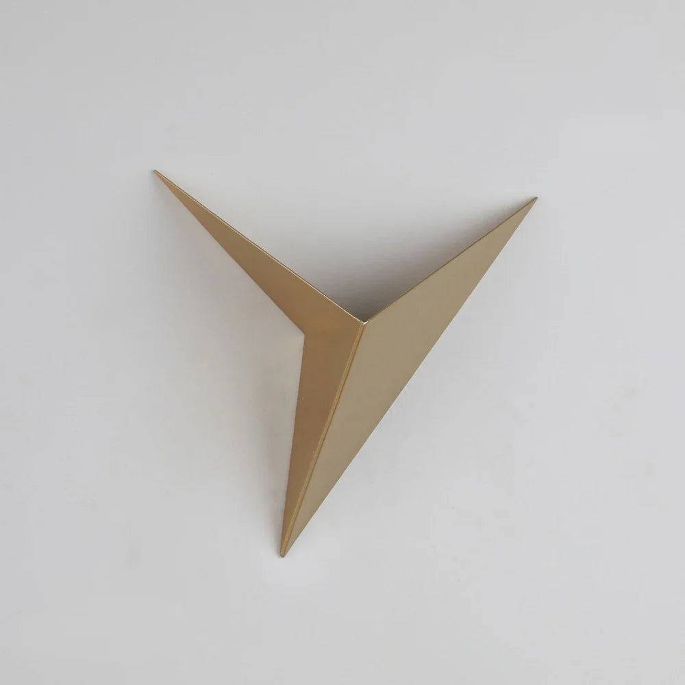 Trigon™ Wall Light