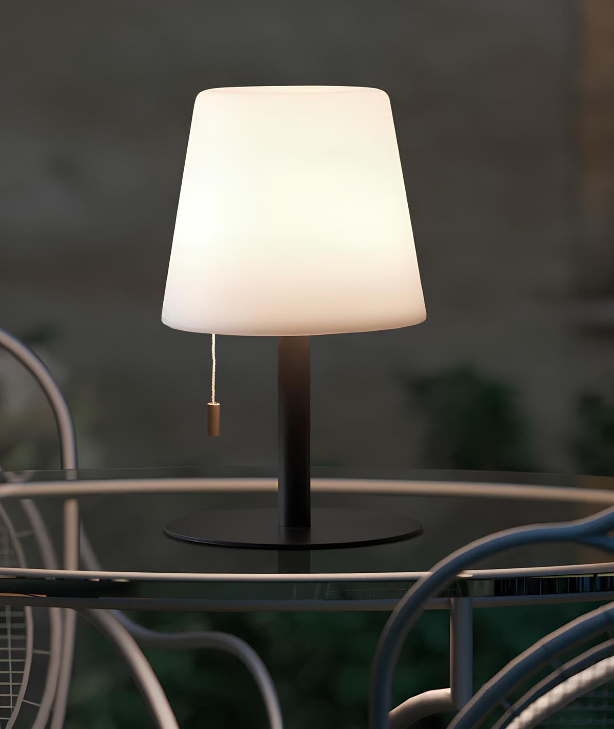 Lámpara de mesa moderna minimalista