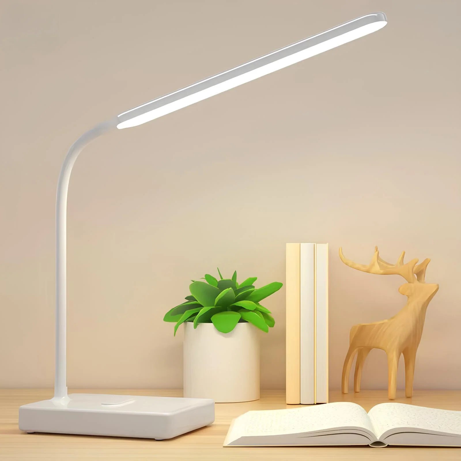 Flexilight™ Desk Lamp