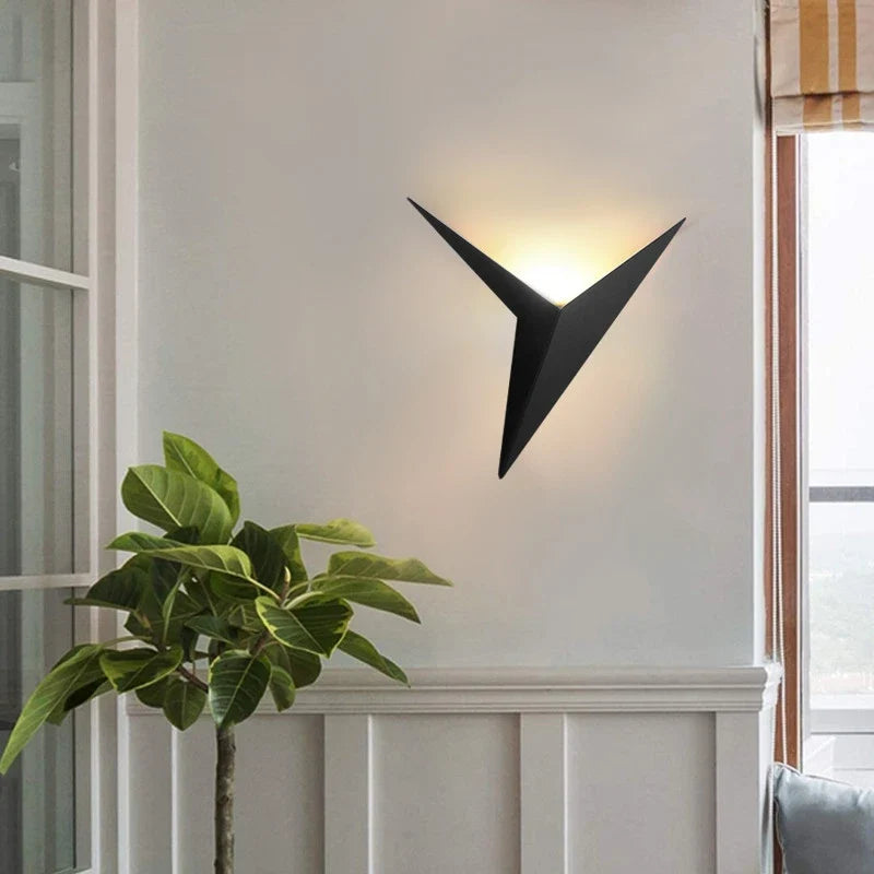 Trigon™ Lámpara de pared