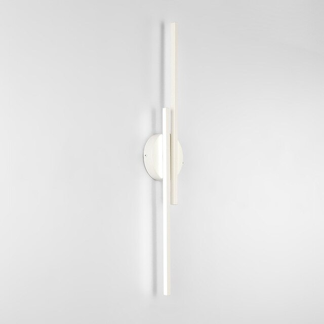 Harmonious wall sconce