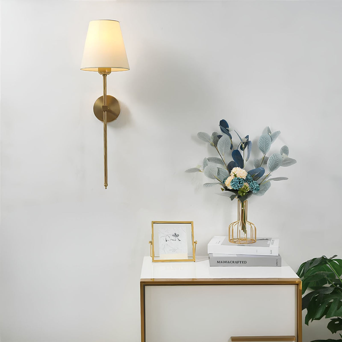 Lámpara de pared clásica elegante