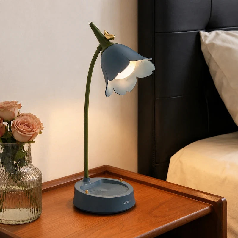 Flowerette™ Desk Lamp