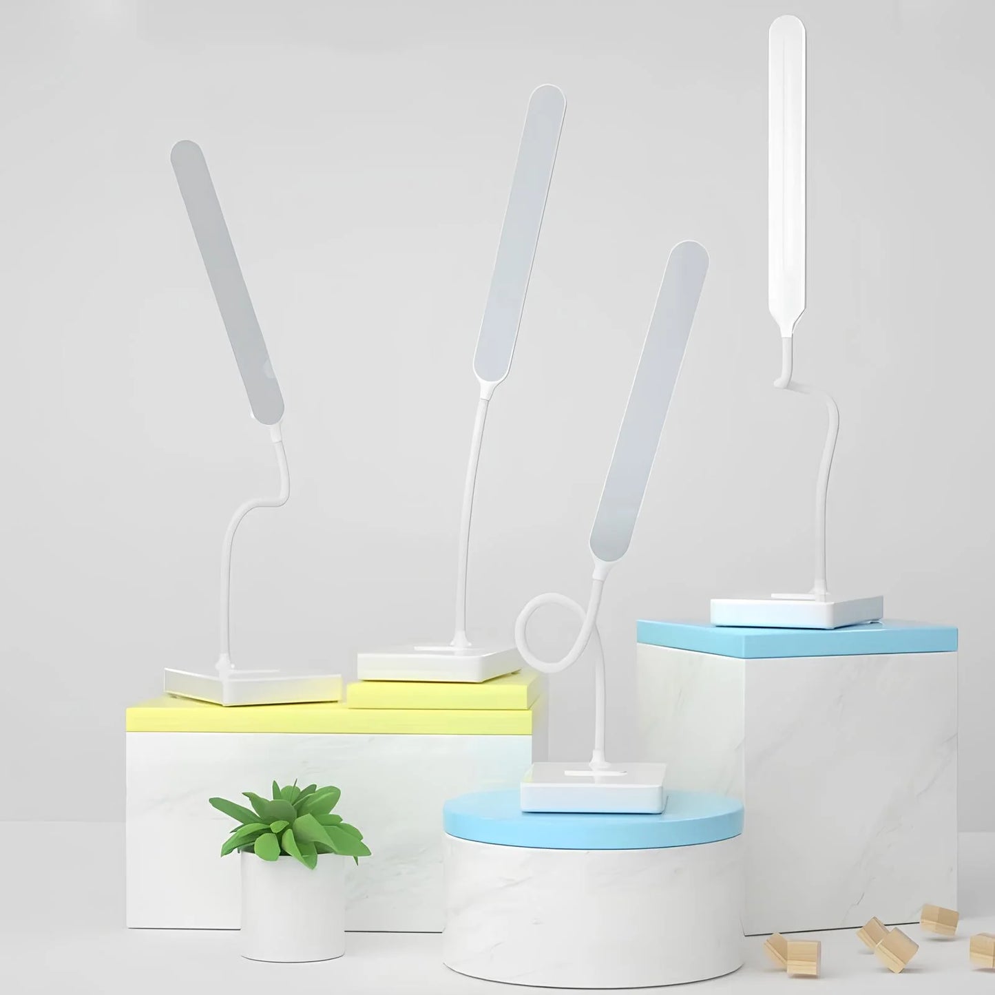 Flexilight™ Desk Lamp