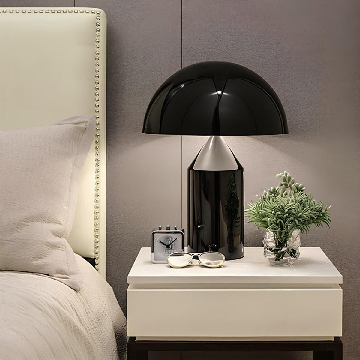Aurelia™ Lámpara de mesa