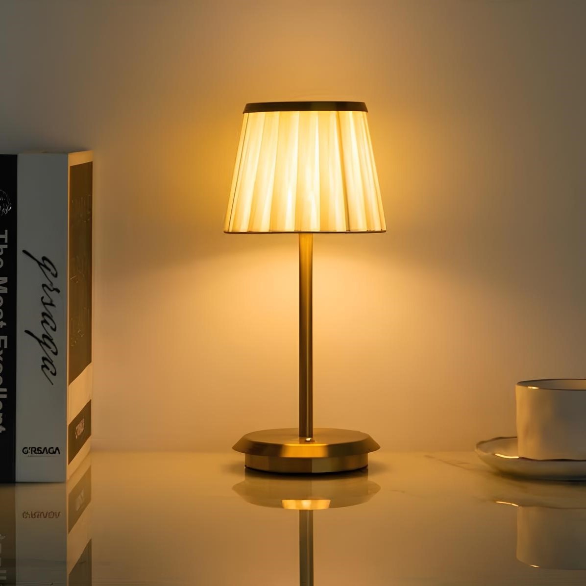 Lámpara de mesa clásica elegante