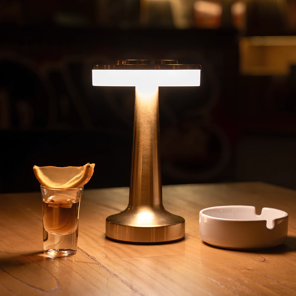 Lámpara de mesa retro para bar