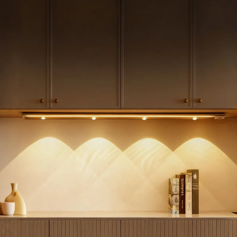 Easystick™ Arc Motion Light