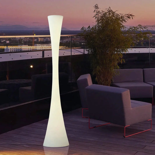 Sunspire™ Lámpara de pie