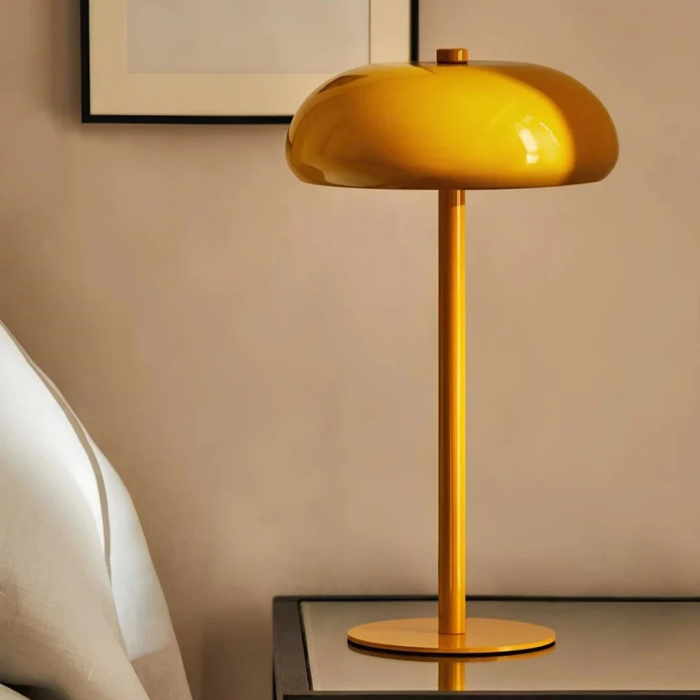 Lámpara de mesa retro elegante