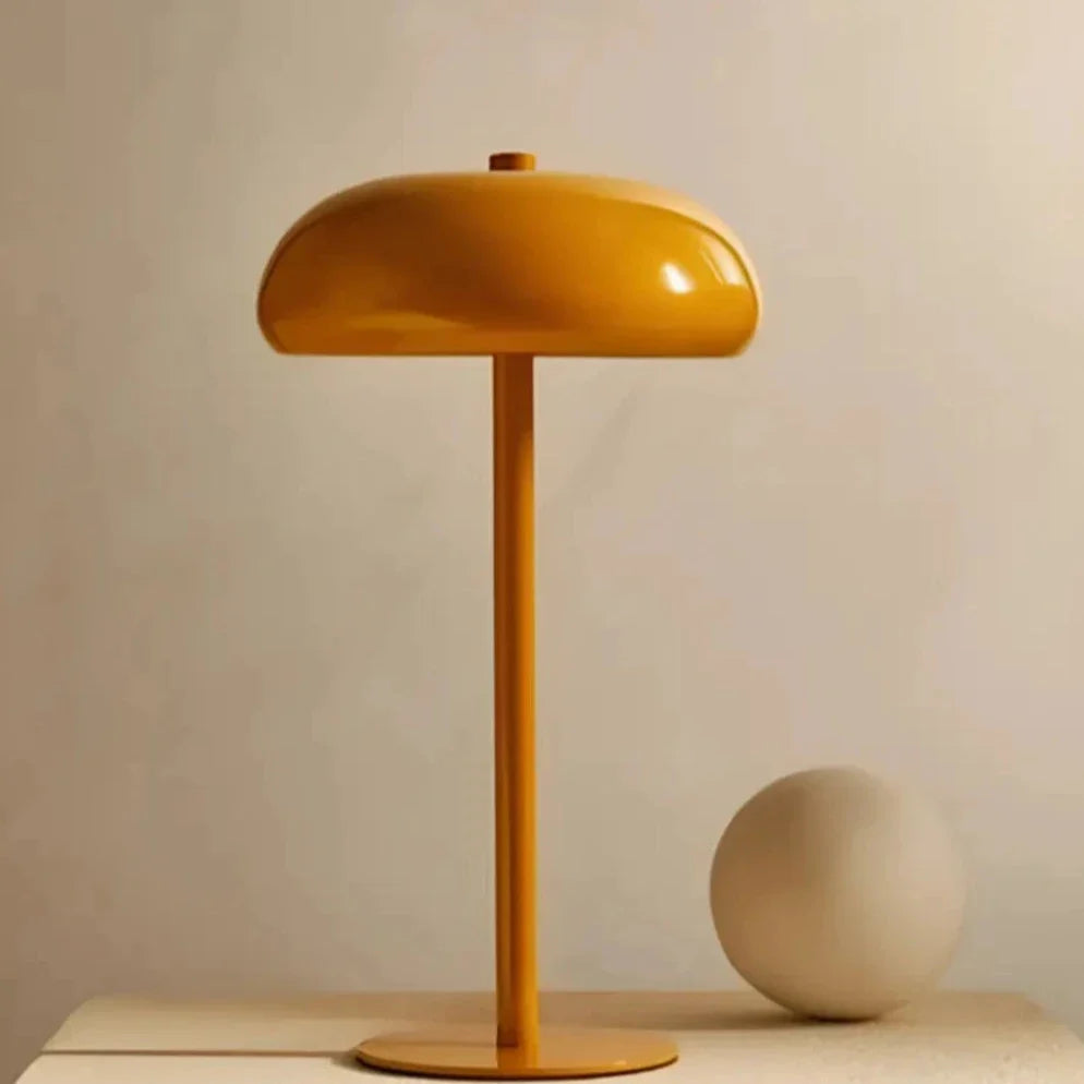 Lámpara de mesa retro elegante
